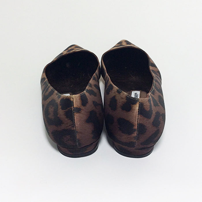 Manolo Blahnik Titto Leopard Print Flats Sz 37 (7)
