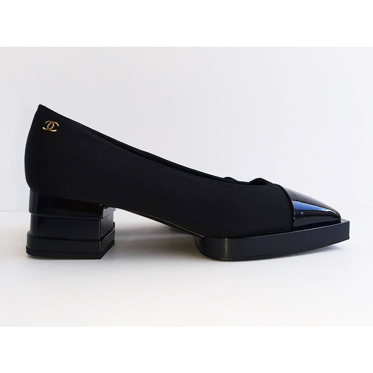 Chanel Black Square-Toe Mid Heel Pump Sz 37 (7) – Cris Consignment