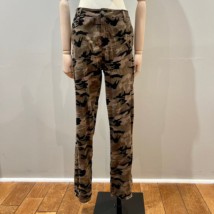 a. n. designs Camouflaged Pants, Sz Medium