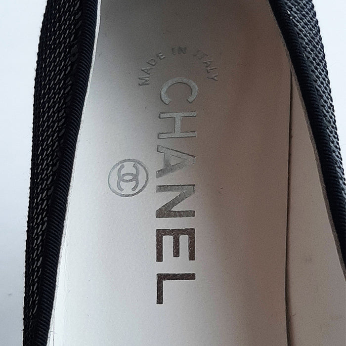 Chanel Black Sequin Heels with Camellia Sz 37 (7)